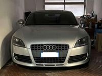 Usata Audi TT Ambiente 200 CV (147 kW) 2007 Argento Coupé