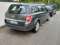 Usata Opel Astra 110 CV (80 kW) 2009 Grigio Station wagon