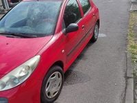 Begagnad Peugeot 207 88 HK (64 kW) 2009 Röd Sedan