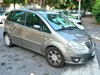 Usata Lancia Musa 95 CV (69 kW) 2005 Bronzo Monovolume
