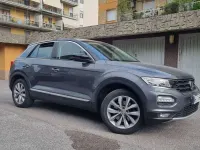 Usata VW T-Roc Advance 150 CV (110 kW) 2018 Grigio SUV