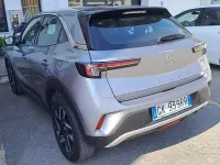 Usata Opel Mokka Elegance 101 CV (74 kW) 2022 Grigio SUV