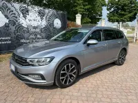 Begagnad VW Passat Executive 150 HK (110 kW) 2022 Kombi