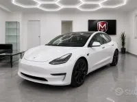 Usata Tesla Model 3 Long Range AWD 155 kW (211 CV) 2021 Bianco Berlina