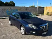 Usata Lancia Delta 120 CV (88 kW) 2010 Utilitaria