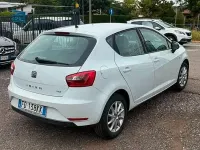 Usata Seat Ibiza CONNECT 75 CV (55 kW) 2016 Bianco Berlina