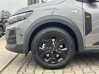 Nuova Dacia Jogger Extreme 109 CV (80 kW) 2026 Grigio scisto Monovolume
