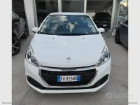 Begagnad Peugeot 208 Active 74 HK (54 kW) 2015 Vit Halvkombi