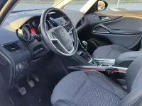 Usata Opel Zafira Tourer Cosmo 110 CV (80 kW) 2014 Marrone Monovolume
