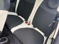 Begagnad Fiat 500e Dolcevita 69 kW (95 HK) 2023 Svart Sedan