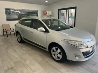 Usata Renault Mégane GrandTour 110 CV (80 kW) 2011 Argento Station wagon