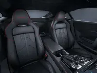 Nuova Aston Martin Vantage 665 CV (489 kW) 2026 Lightning silver Coupé