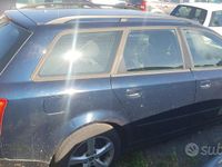 Usata Audi A4 130 CV (95 kW) 2004 Blu Station wagon
