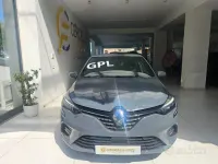 Usata Renault Clio V Intens 101 CV (74 kW) 2021 Antracite pastello Berlina