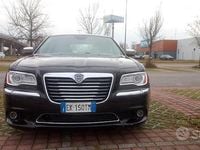 Usata Lancia Thema 239 CV (175 kW) 2011 Marrone Berlina