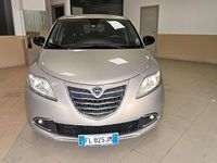 Usata Lancia Ypsilon Gold 95 CV (69 kW) 2013 Marrone Utilitaria
