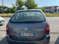 Usata Citroën Xsara Picasso 95 CV (69 kW) 2004 Grigio Monovolume