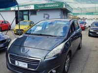 Usata Peugeot 5008 Allure 115 CV (84 kW) 2014 Grigio Monovolume