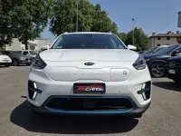 Usata Kia e-Niro 28 kW (39 CV) 2021 Bianco SUV