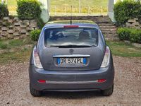 Usata Lancia Ypsilon 60 CV (44 kW) 2008 Bianco Utilitaria