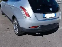 Usata Lancia Delta 120 CV (88 kW) 2010 Marrone Utilitaria
