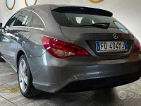 Usata Mercedes CLA180 Executive 109 CV (80 kW) 2016 Grigio Coupé