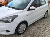 Usata Ford Ka 86 CV (63 kW) 2017 Bianco Berlina