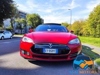 Usata Tesla Model S Performance 514 kW (700 CV) 2015 Rosso Utilitaria