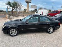 Usata Mercedes E320 Avantgarde 204 CV (150 kW) 2002 Nero Berlina