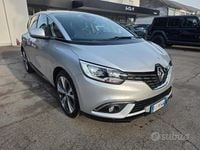 Usata Renault Scénic IV Intens 110 CV (80 kW) 2017 Grigio Monovolume