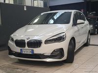 Usata BMW 216 Active Tourer Luxury Line 116 CV (85 kW) 2019 Bianco Monovolume