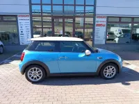 Usata Mini Cooper D 116 CV (85 kW) 2020 Azzurro Utilitaria