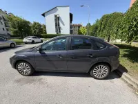 Usata Ford Focus Titanium 90 CV (66 kW) 2009 Blu Berlina