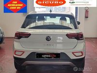 Usata VW T-Roc Life 110 CV (80 kW) 2023 Bianco SUV