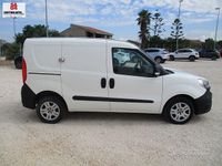 Usata Fiat Doblò 90 CV (66 kW) 2016 Bianco Monovolume