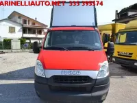 Usata Iveco Daily 126 CV (92 kW) 2014 Rosso Furgone