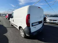 Usata Fiat Doblò 95 CV (69 kW) 2017 Giallo Monovolume