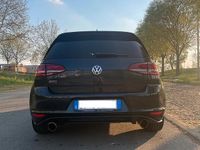Usata VW Golf VII GTI 230 CV (169 kW) 2016 Grigio Utilitaria