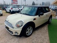 Usata Mini Cooper D 110 CV (80 kW) 2008 Beige Utilitaria