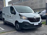 Usata Renault Trafic Zen 95 CV (69 kW) 2017 Bianco Monovolume