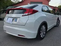 Usata Honda Civic 163 CV (119 kW) 2013 Bianco Berlina