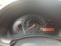 Usata Nissan Micra 80 CV (58 kW) 2016 Bianco Utilitaria