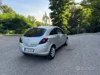 Usata Opel Corsa Club 85 CV (62 kW) 2011 Grigio Utilitaria