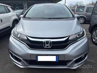 Usata Honda Jazz Elegance 101 CV (74 kW) 2019 Grigio Utilitaria