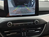 Usata Ford Focus Active 125 CV (91 kW) 2021 Argento Berlina