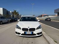 Usata BMW 216 Active Tourer Advantage 116 CV (85 kW) 2015 Bianco Monovolume