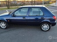 Usata Ford Fiesta Ghia 75 CV (55 kW) 1998 Blu Utilitaria