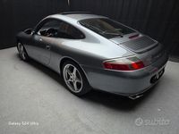 Usata Porsche 911 Carrera 320 CV (235 kW) 2002 Grigio Coupé