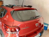 Usata Dacia Sandero Comfort 101 CV (74 kW) 2021 Rosso Utilitaria