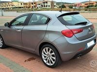 Usata Alfa Romeo Giulietta 120 CV (88 kW) 2016 Grigio Utilitaria